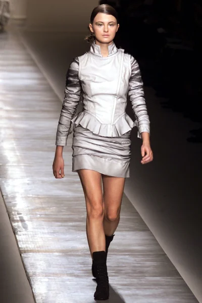 Look 23